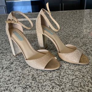 Betsey Johnson sparkly heels size 10
